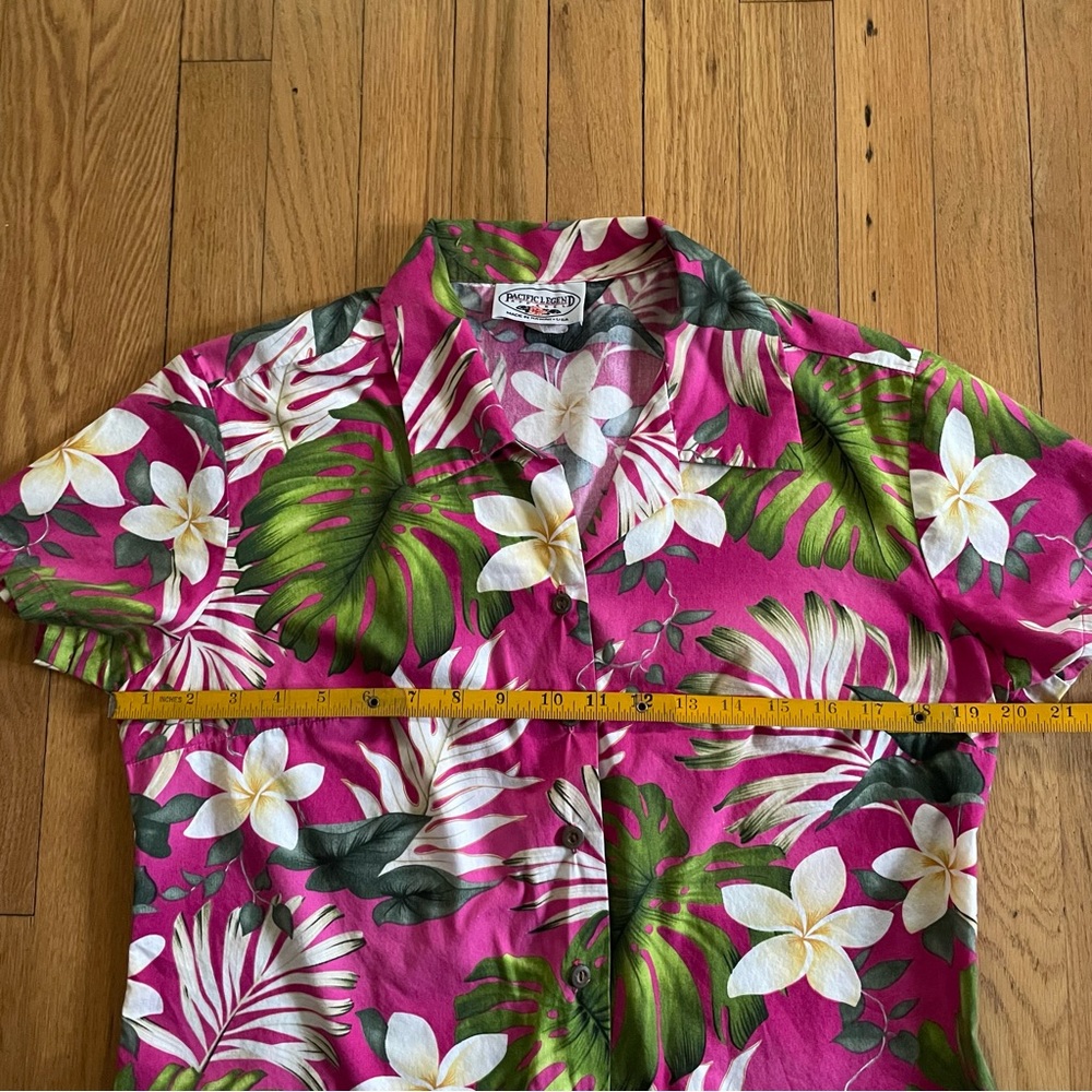 Vintage Made in Hawaii Pacific Legend Cotton Shirt | Magenta Floral | Size M - Picture 8 of 10